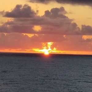 Meet your Posher, Sinna